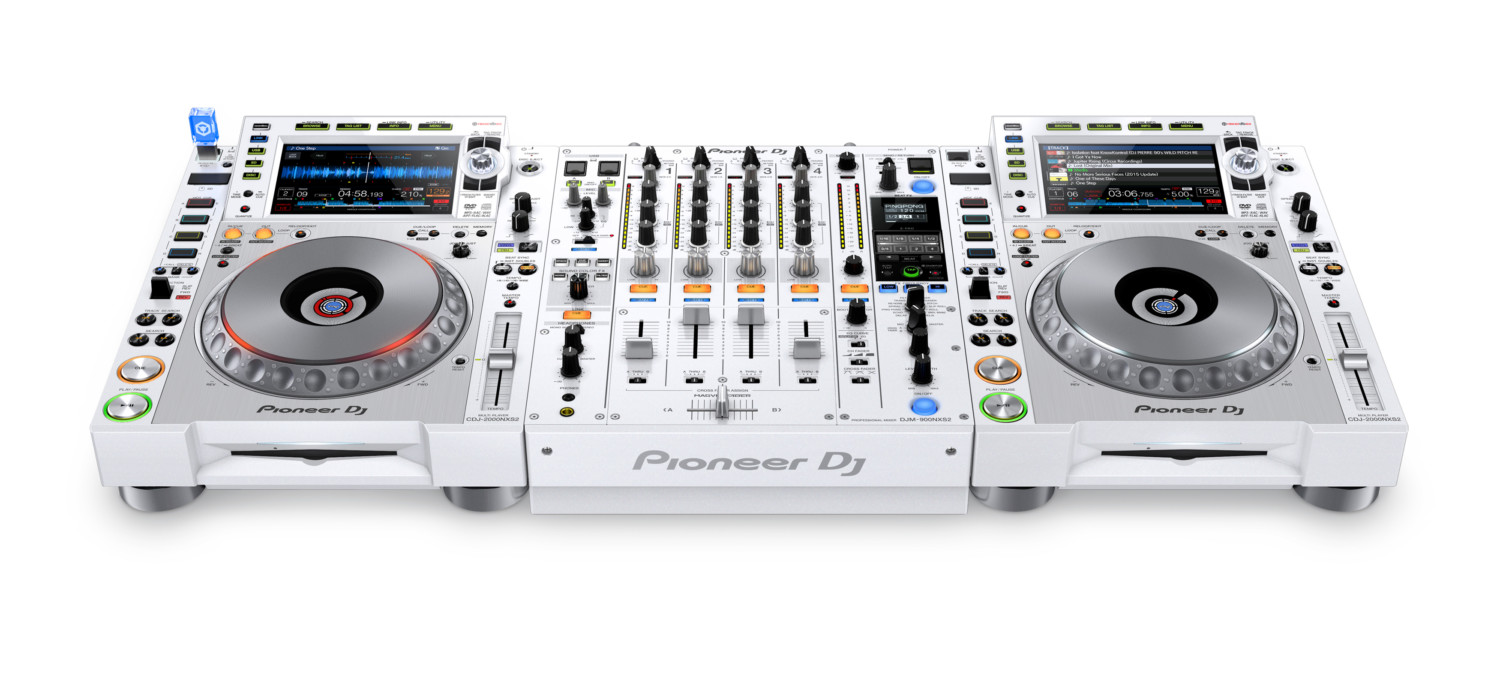 Pioneer DJ Introduces The New CDJ-2000NXS2-W And DJM-900NXS2-W 
